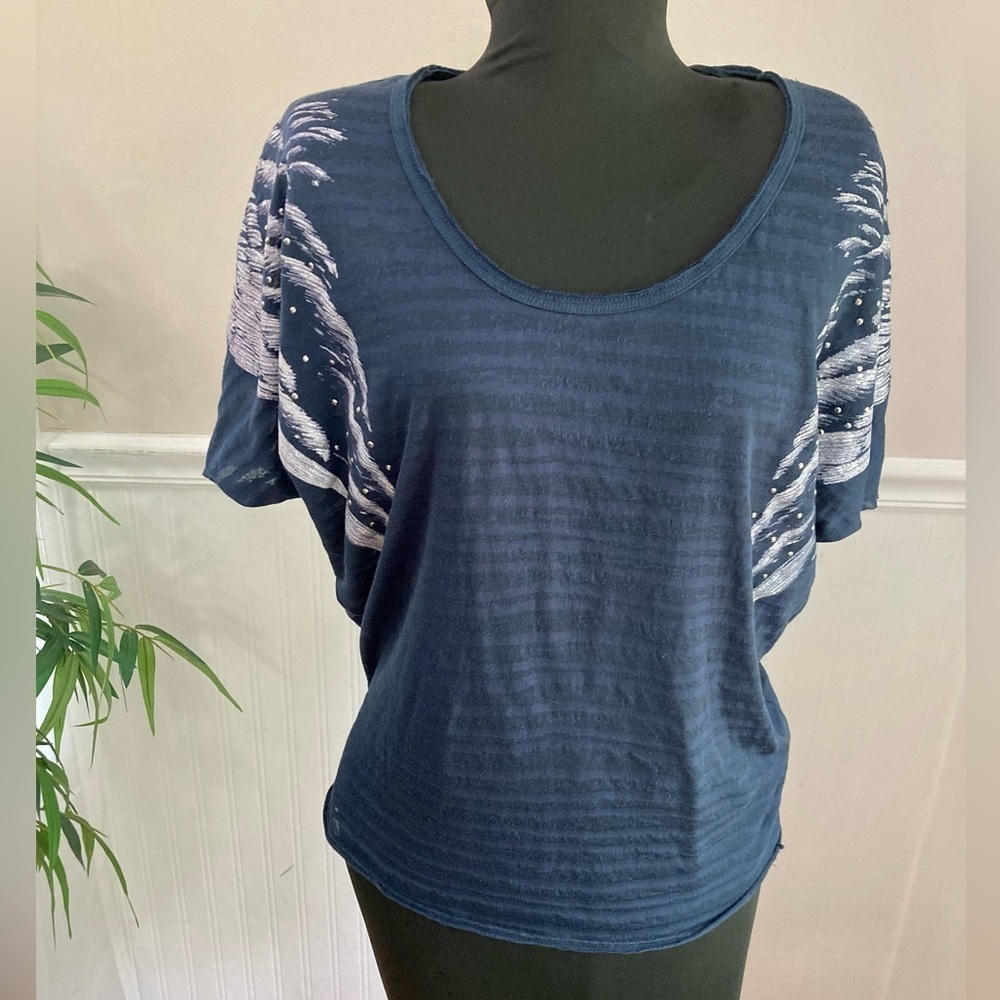 Rock & Republic Women’s Dolman Short Sleeve “Wings” blouse, oversized Small